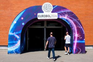 Eventos e Inteligência Artificial: PosterPlay no no Eurobol 2026